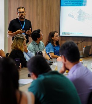 Sesau alinha plano para expandir cirurgias eletivas pelo Programa Mais Acesso a Especialista