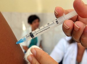 Comissão aprova proposta de prisão a quem deixar de vacinar crianças