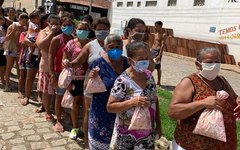 200 mães de comunidades carentes de Arapiraca receberam presentes 