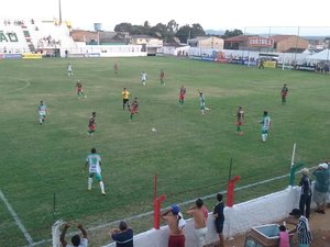 Coruripe vence CSE em Palmeira dos Índios e fica próximo da semifinal