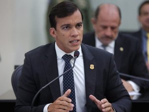 Delegado Leonam cobra respeito a policiais civis e pede cumprimento de direito reconhecido pela Justiça