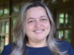 Em vídeo, ex- prefeita de Passo de Camaragibe comemora cassação do prefeito Elisson Santos