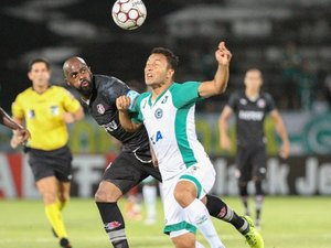 SÉRIE B: Santa Cruz afunda Goiás e deixa Z4, e América-MG segura Ceará com empate