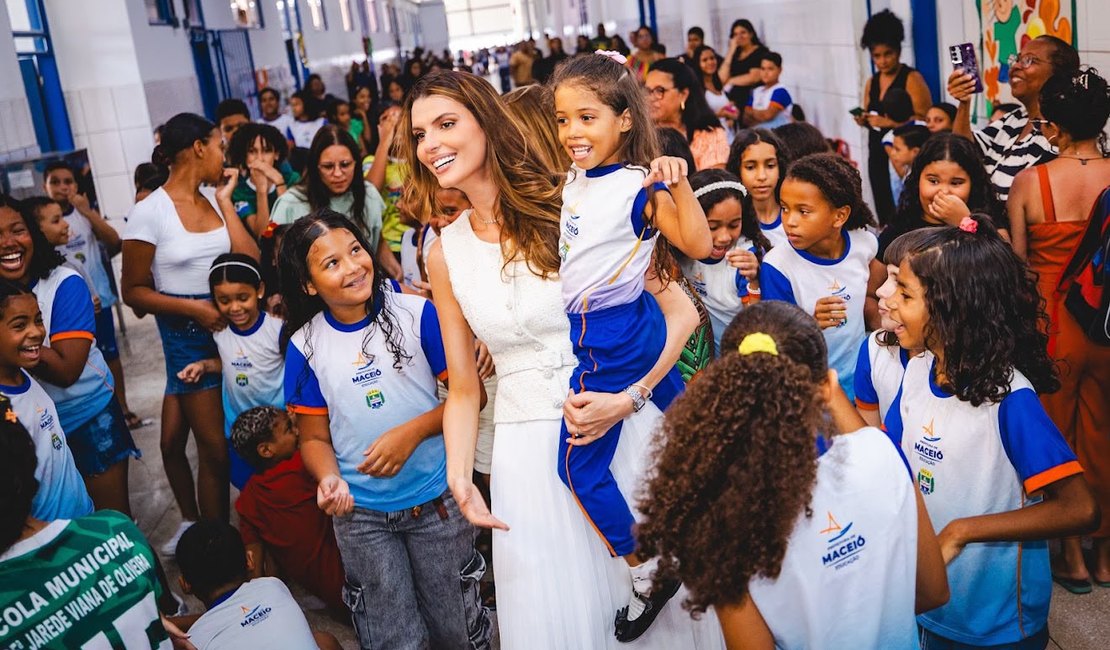 Marina JHC cresce e se aproxima dos 500 mil seguidores nas redes sociais