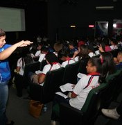 Educação oferece 150 vagas em curso gratuito de Língua Brasileira de Sinais 