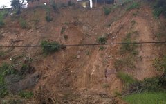 Barreira deslizou em Barra Grande