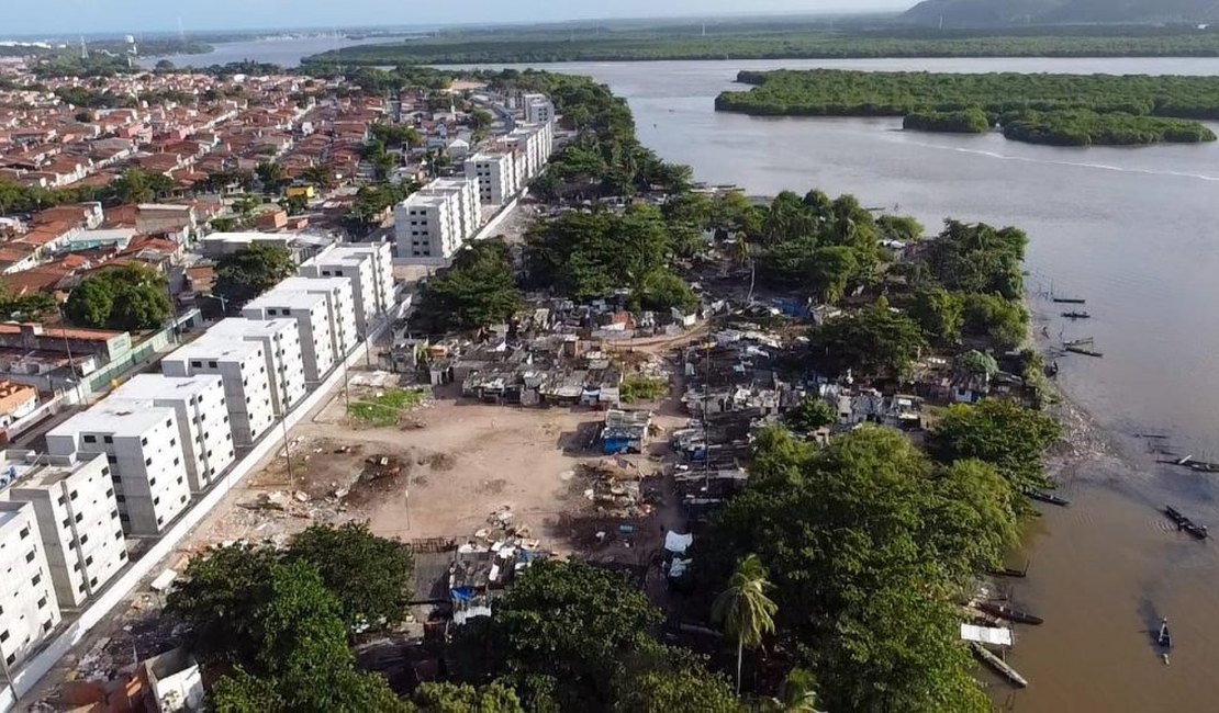 Construção de residencial Parque da Lagoa transforma paisagem da orla lagunar