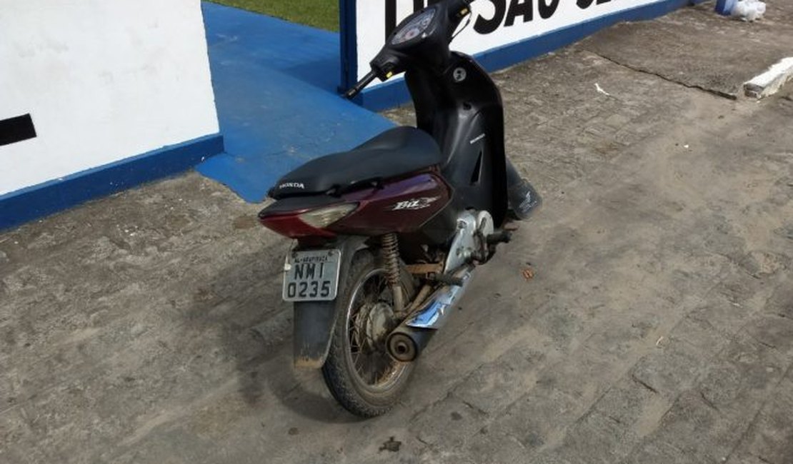 PC recupera moto roubada em São Sebastião
