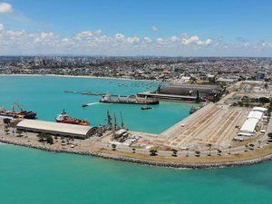 Inspeção investiga presença do coral-sol no Porto de Maceió