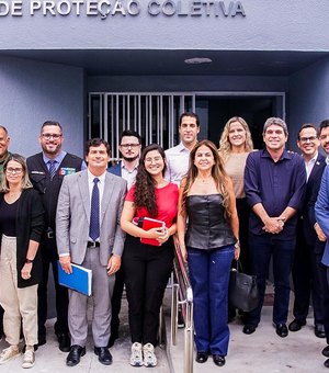 Vereadores firmam acordo com Semed Maceió para apoio escolar a crianças com autismo