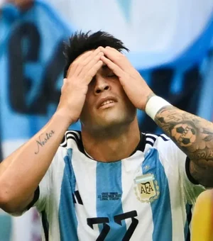 Lautaro Martínez lamenta derrota da Argentina na Copa do Mundo: 'Dói muito'