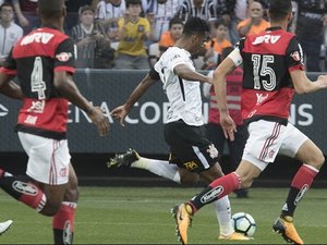 BRASILEIRÃO: Corinthians segue líder, Grêmio na cola e Sport supera o Bahia