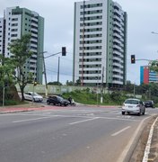 Novo semáforo na Avenida Márcio Canuto começa a funcionar no domingo (13)