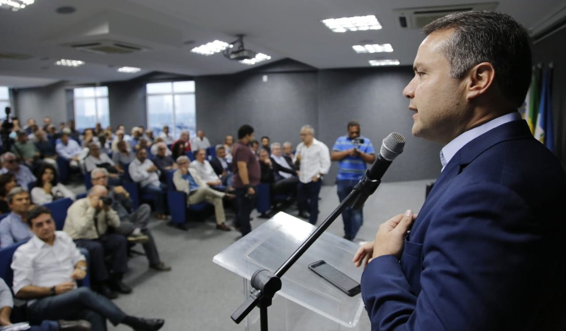 Obras de esgotamento sanitário em Maceió serão prioritárias, diz Renan Filho