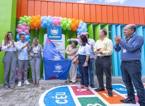 Governador Paulo Dantas entrega a quarta creche Cria na capital, Maceió