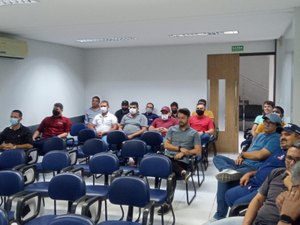 [Vídeo] Provedores de internet de Arapiraca denunciam empresa do Ceará por danificar cabos
