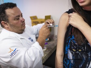 Maceió retoma a vacinação contra a Influenza para todos os grupos prioritários