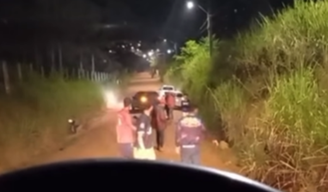 Jovem fica ferido após cair de moto na zona rural de Arapiraca
