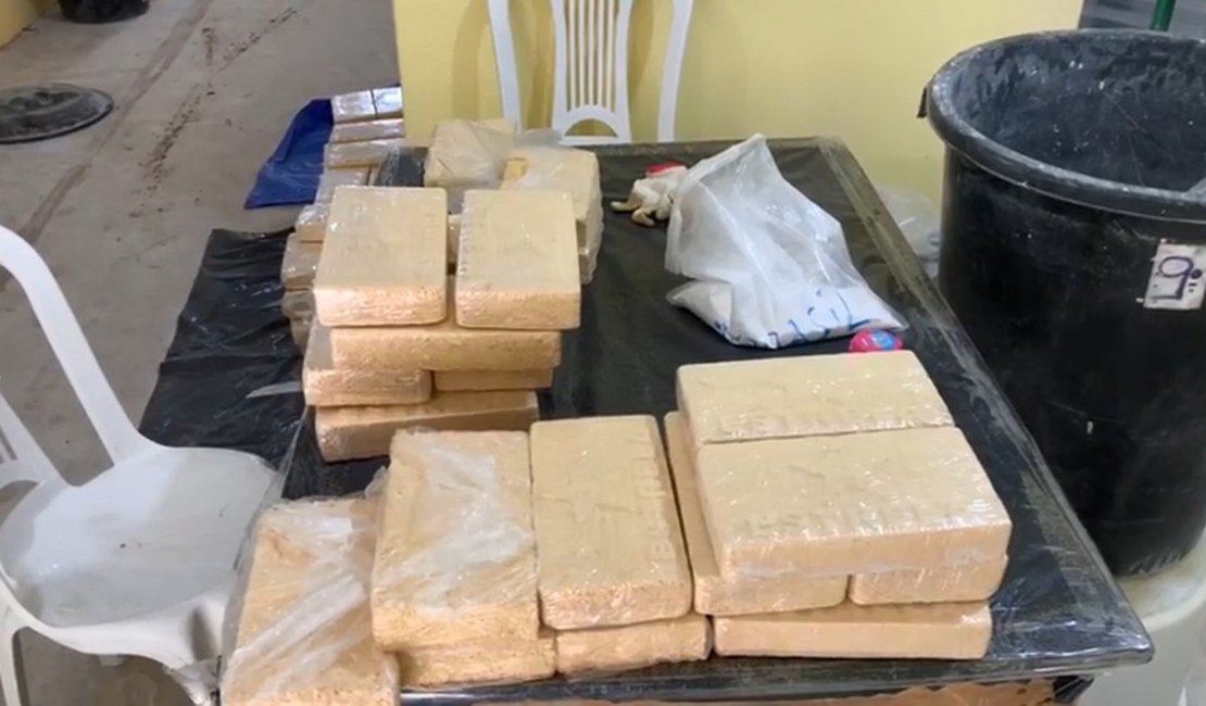 Polícia desativa refinaria de drogas e apreende mais de 700 kg de cocaína em SP