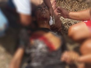 Motociclista bate em carro de ex-vereador, derrapa no asfalto e fica ferido no Agreste