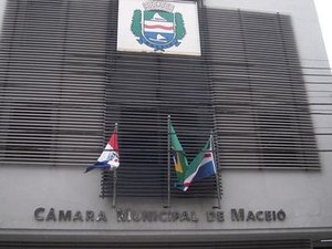 Convenções mudam cenário da Câmara de Maceió