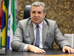 Washington Luiz fala pela primeira vez sobre decisão do CNJ em afastá-lo do cargo