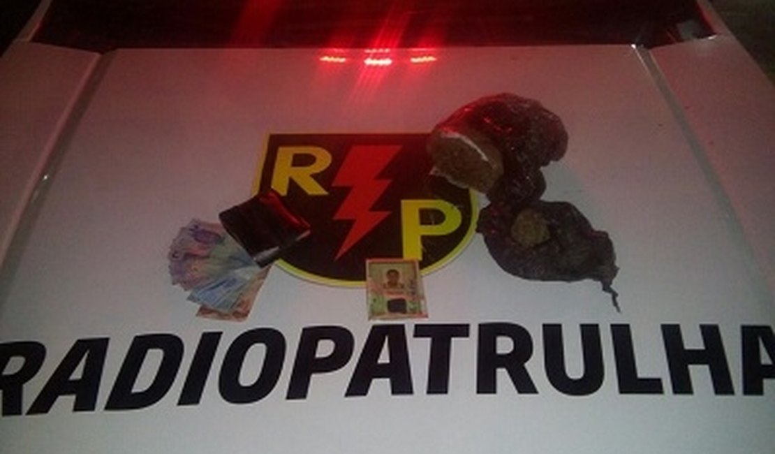 Dupla é detida com drogas e dinheiro durante operação policial