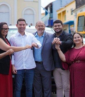 Lucas Barbosa participa da comemoração dos 72 anos de Feira Grande e reforça compromisso com o município
