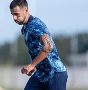 CSA anuncia contratação de Camacho; atleta já passou por grandes clubes