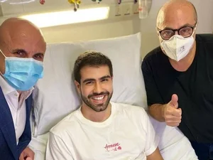 Juliano Laham passa por cirurgia para remover tumor e comemora: “Renasci”