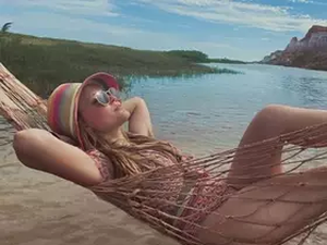 Larissa Manoela posta foto de maiô na Barra de São Miguel e ganha pedido de fã