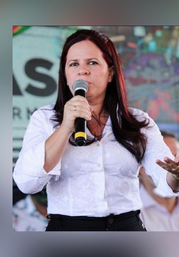 Justiça cassa prefeita e vice da Barra de Santo Antônio por abuso de poder e compra de votos