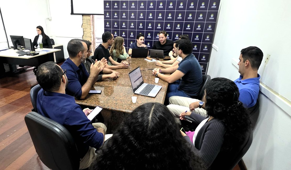 Novos servidores iniciam trabalho de atualização do Regimento Interno da Câmara de Maceió