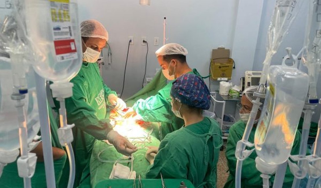Hospital de Emergência do Agreste faz captação de rins e córneas para transplantes
