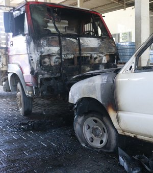 Incêndio atinge dois veículos em Maragogi