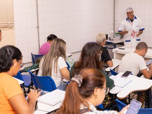 Emprega Jovem oferta mais de 600 vagas em cursos profissionalizantes em Maceió