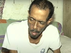 Família faz apelo para tratar pai que não consegue comer ou falar direito há três meses