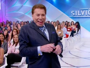 Silvio Santos expulsa bailarina do palco durante seu programa