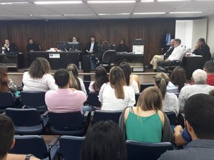 “Não enterrei um homem, enterrei a metade de um”, diz irmã de cabo Gonçalves