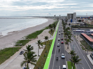 Orla marítima de Maceió ganha mais 2,1 km de faixa de passeio compartilhado