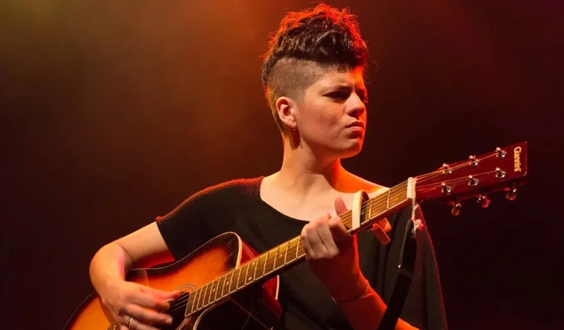 Atriz que viveu Cássia Eller no teatro desabafa após anúncio de filme