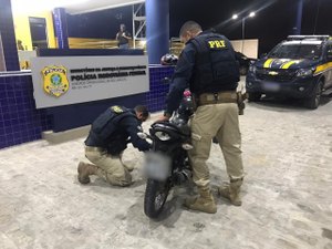 PRF prende dois homens por receptação na BR-101, em Rio Largo