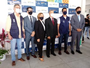 JHC entrega creche no Vergel que estava há mais de 10 anos no papel