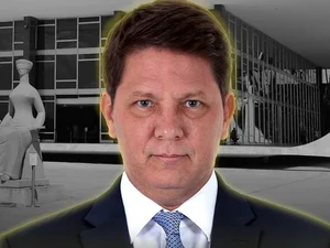 Com Bíblia e arma, Frias fecha “torneira” da Rouanet em imagem por IA