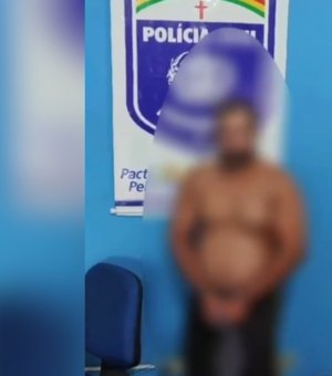 Homem foragido após matar a própria mãe a facadas em AL é encontrado e preso