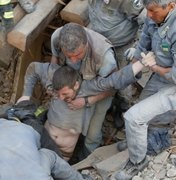 Terremoto de magnitude 6,2 atinge centro da Itália e causa danos e mortos