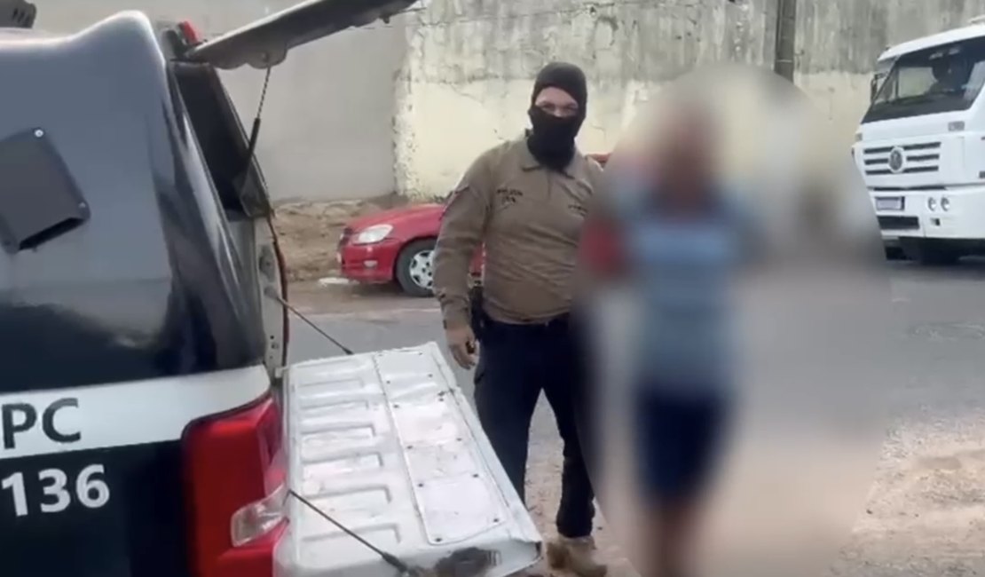 Preso suspeito de perseguir e matar homem a facadas em mercado público de Arapiraca