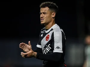 Coutinho ainda não venceu uma partida pelo Vasco desde que retornou ao clube