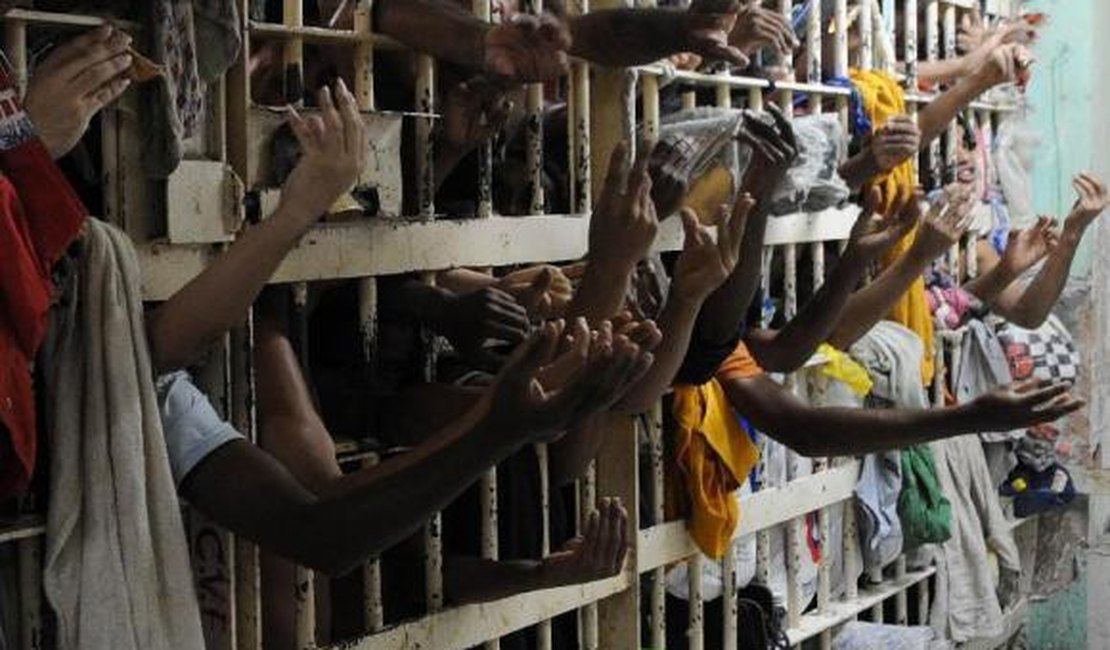 Doenças matam mais do que a violência nas prisões do Brasil