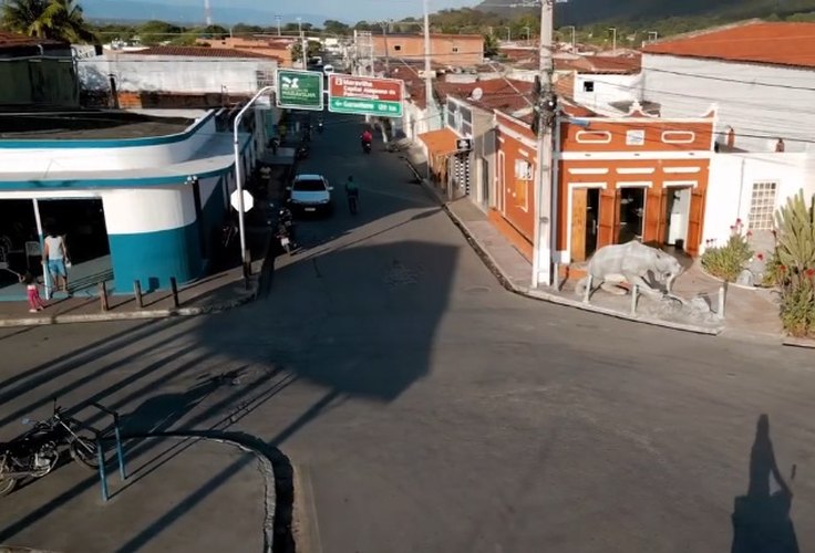 Longe da ideologia, oposição se articula para 2028, em Maravilha